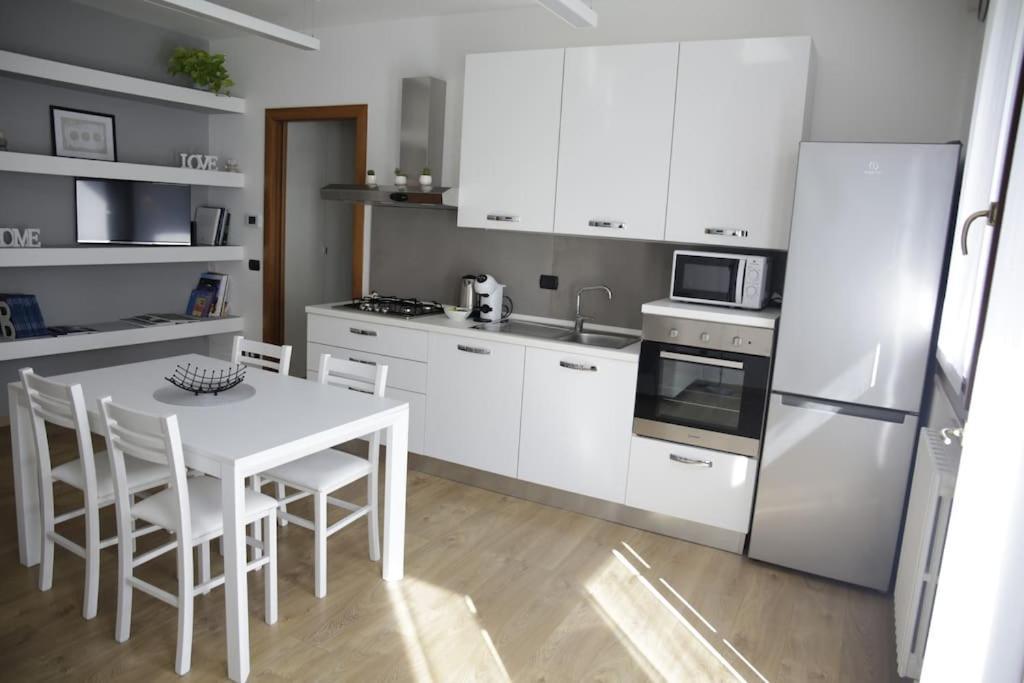 Iseo Lake Family&Friends Smart Home Buitenkant foto